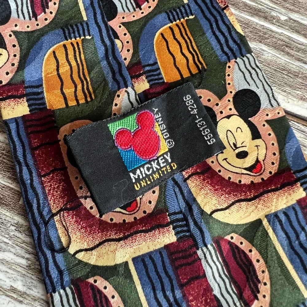 Disney necktie Mickey Mouse Unlimited men’s formal wear tie suit‎ cartoon color